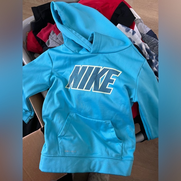 4T bundle *SOLD* - Picture 2 of 11